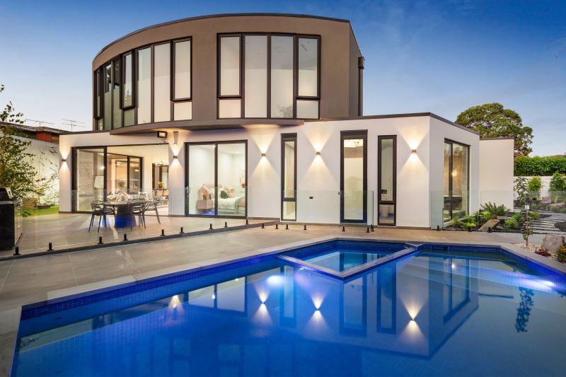 1/7 Orrong Crescent, Caulfield North