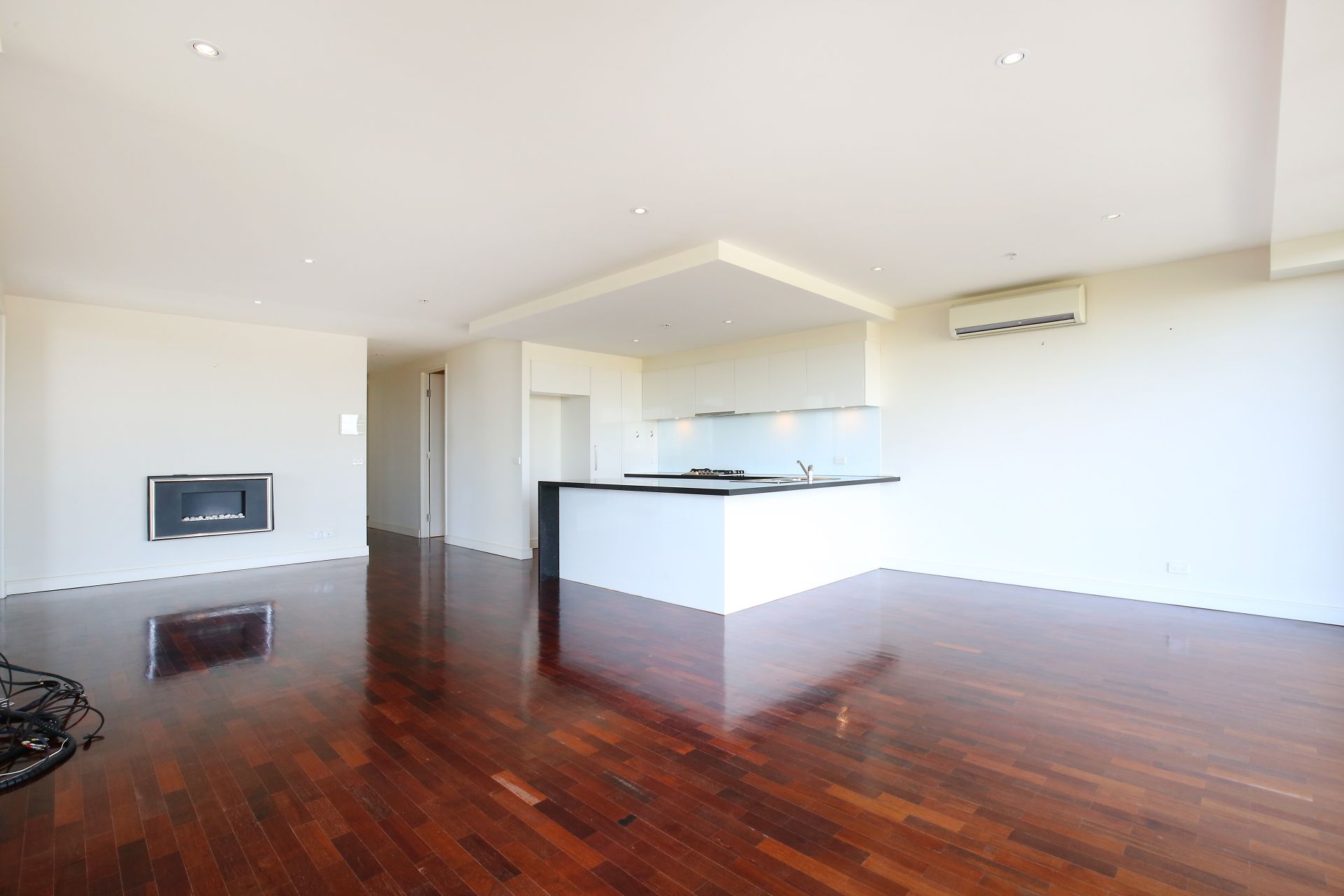 **Modern Apartment Living**