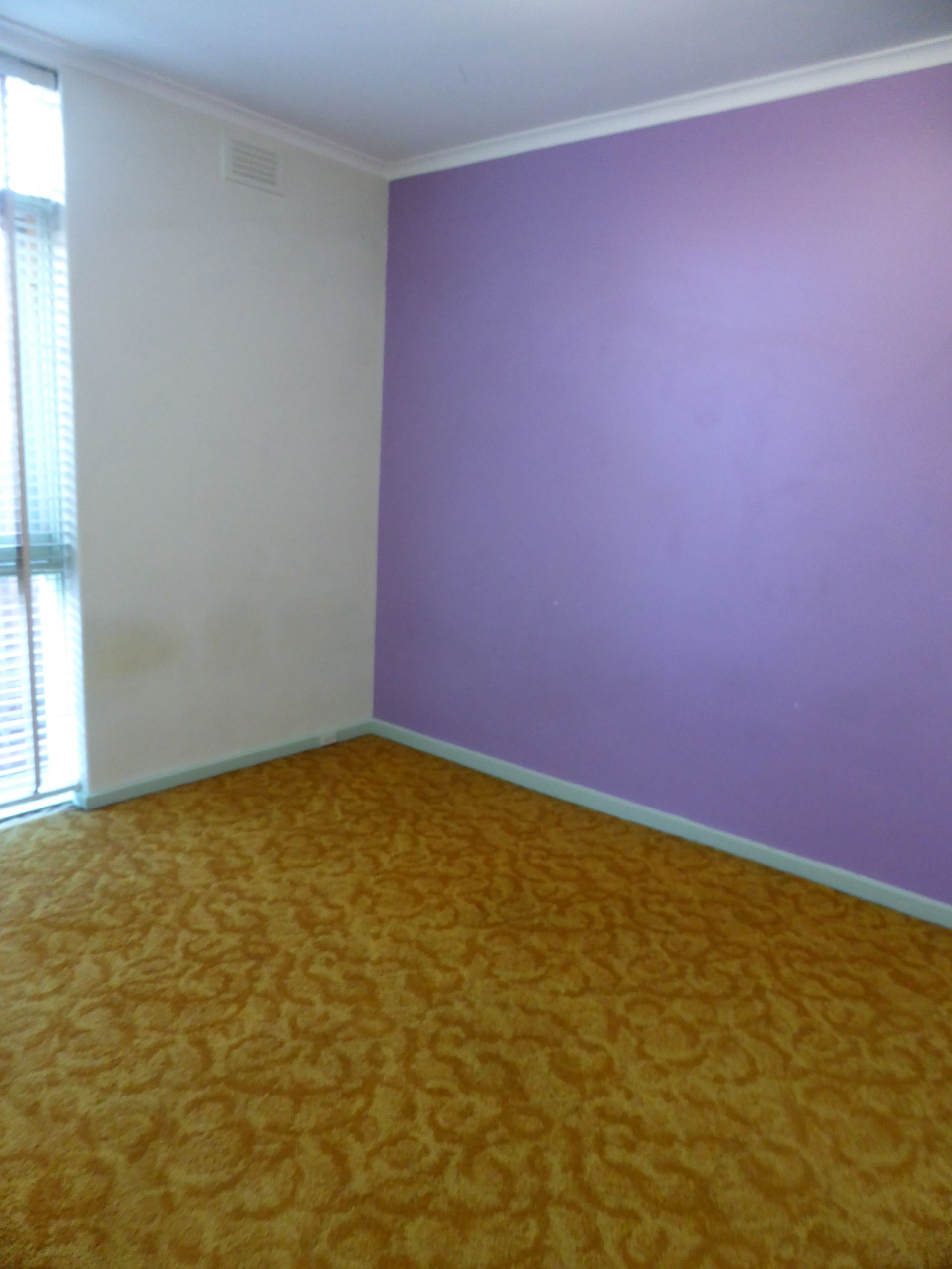 One Bedroom A Stone Throw Away From Amenities!