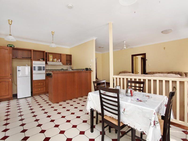 2 Parwan Court, Caroline Springs - Thumbnail 4