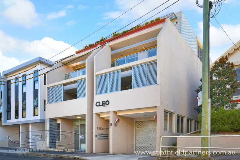 11 Ross Street, Glebe, Glebe - Thumbnail 2