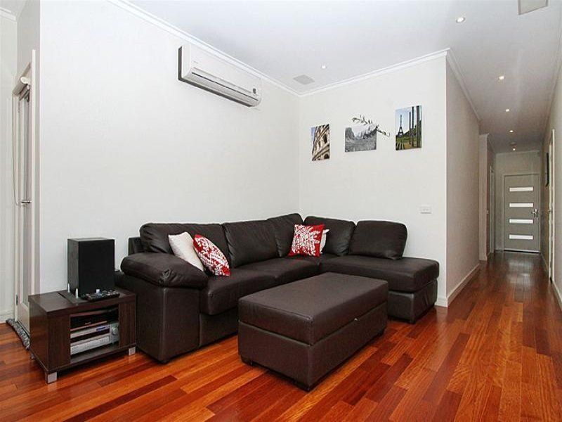 MODERN UNIT WITH LOCATION TO MATCH!