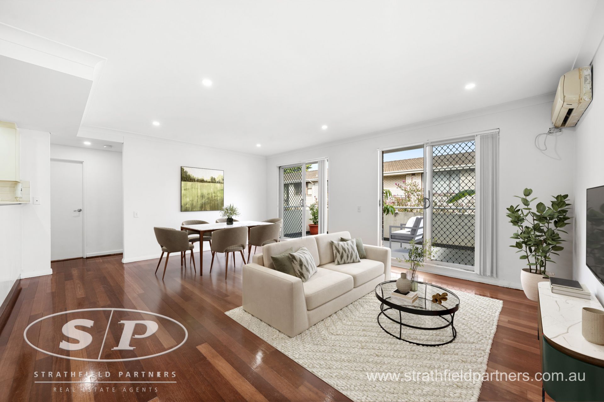 13/9-10 The Crescent, Homebush, Homebush - Thumbnail 2