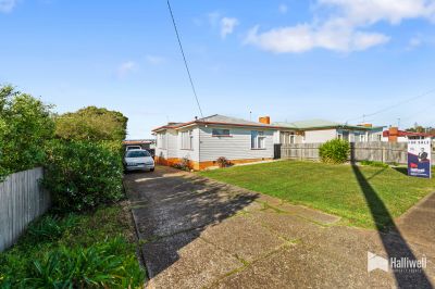 3
 
 
 
  
 
 
 1
 
 
 
  
 
 
 4
 
 
 
 
 
 
 
 50 William Street, Devonport TAS 7310, Devonport - Thumbnail 4