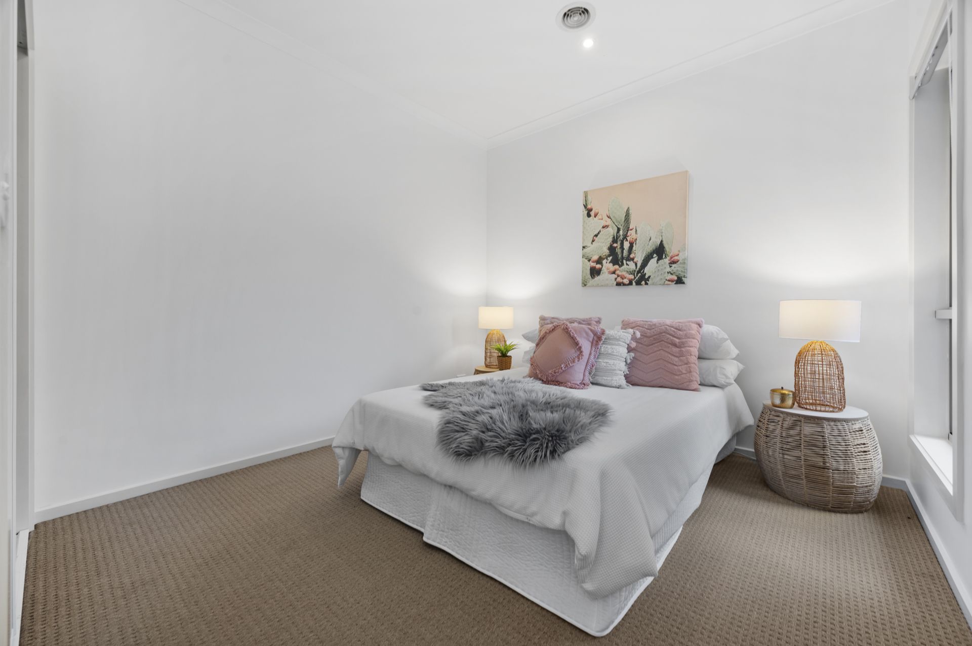 Serene Living Opposite Thyme Park - Your Dream Home Awaits