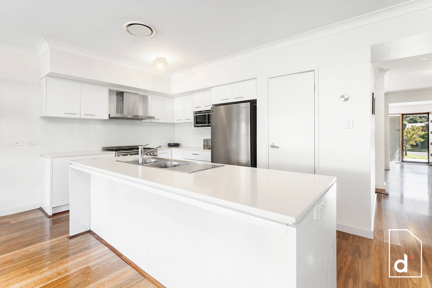 9 Hoffman Street, Thirroul NSW