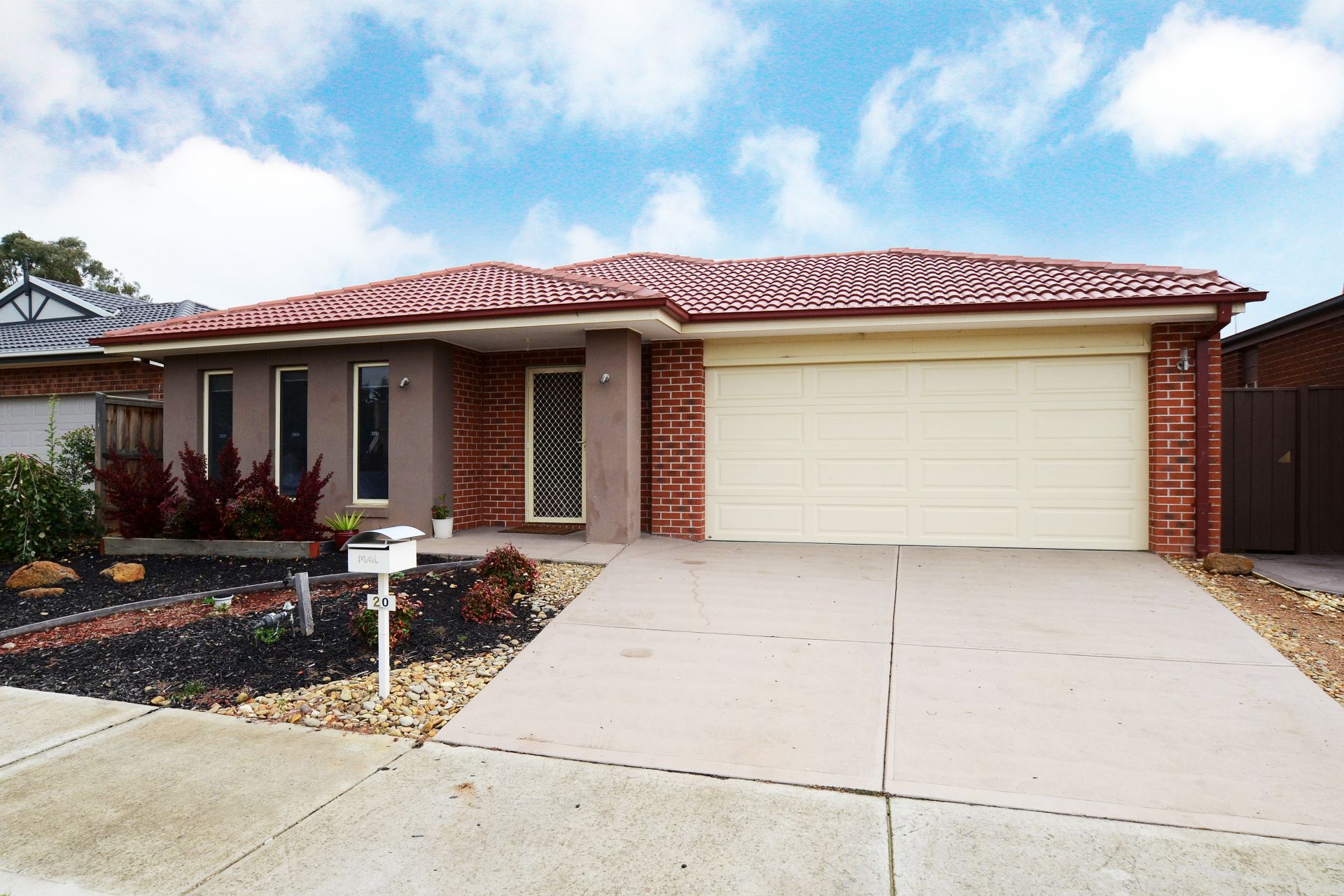 Sensational Floorplan And Offering 4 Bedrooms