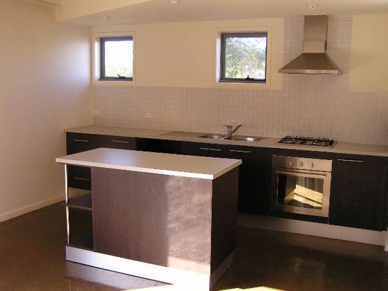 9 Fetcham Lane, Caroline Springs - Thumbnail 3