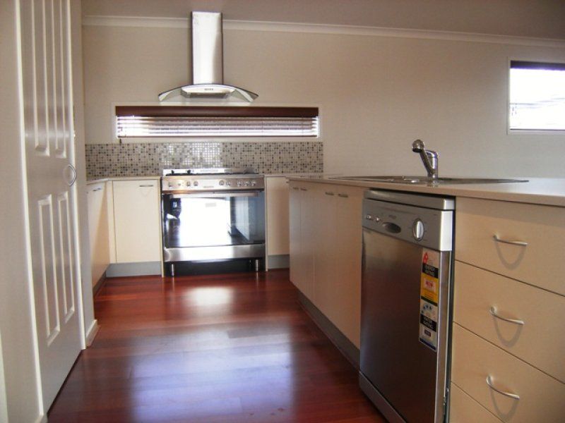10 Viridian Drive, Hillside - Thumbnail 5