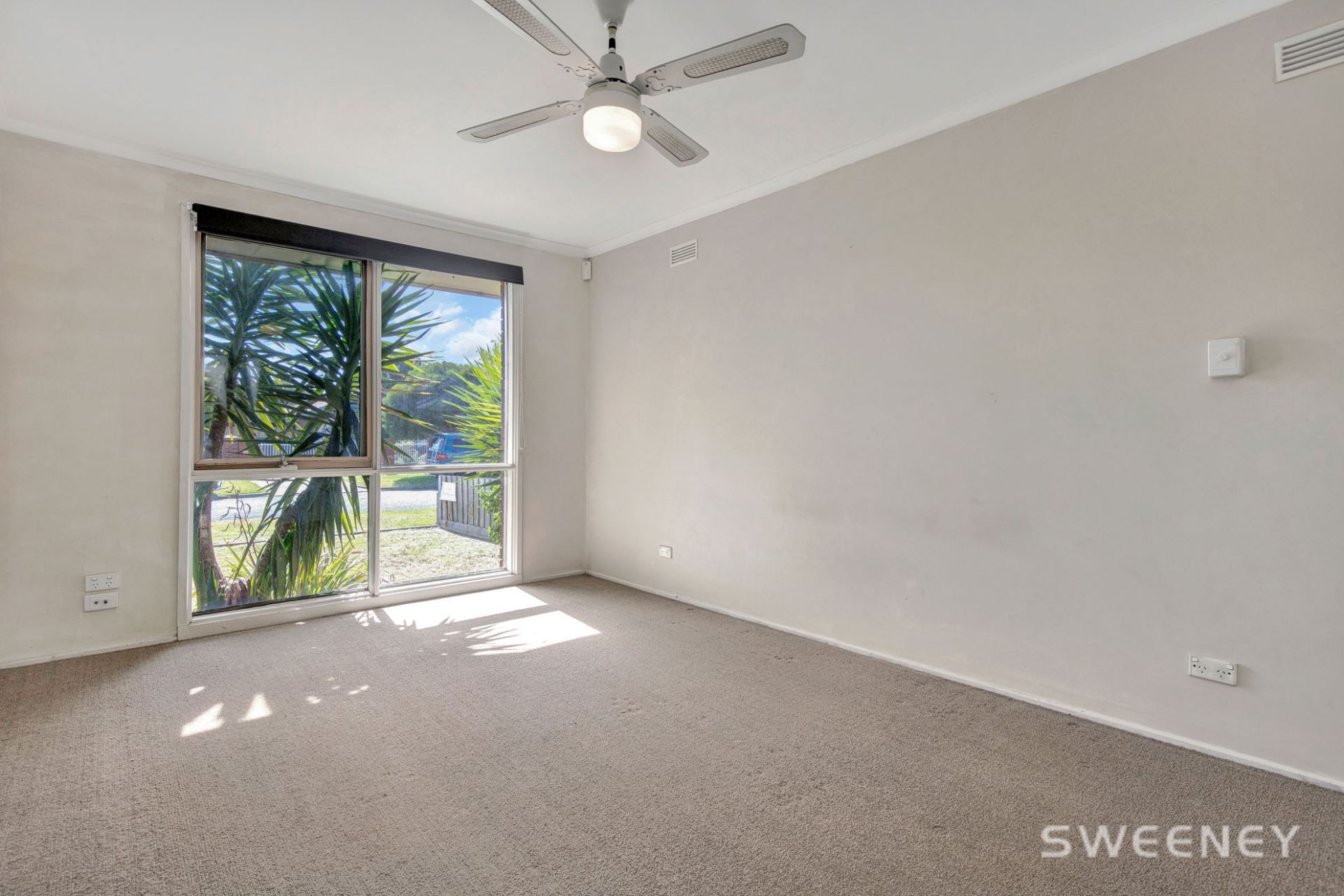 31 Hook Street, Altona Meadows - Thumbnail 4