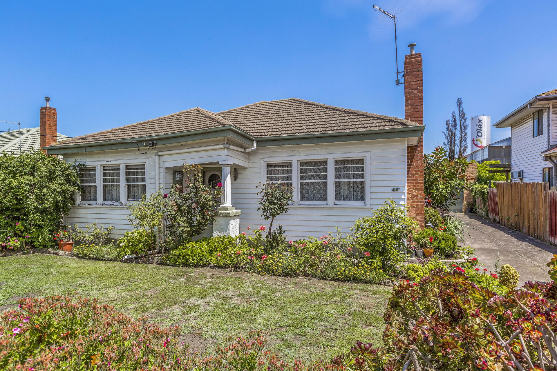 28 Sredna Street, West Footscray - Thumbnail 2