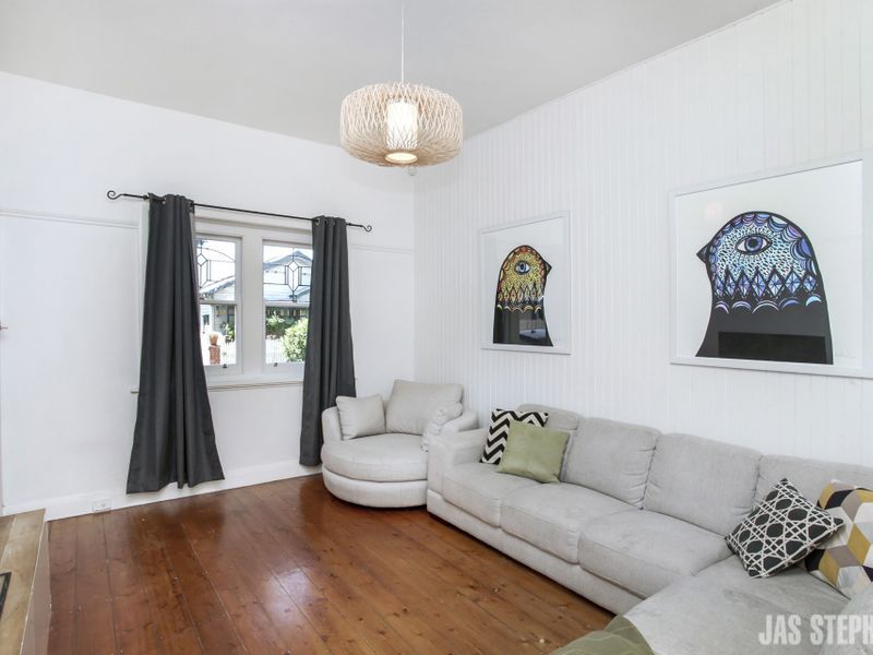 10 Deakin Street YARRAVILLE VIC, Yarraville - Thumbnail 3