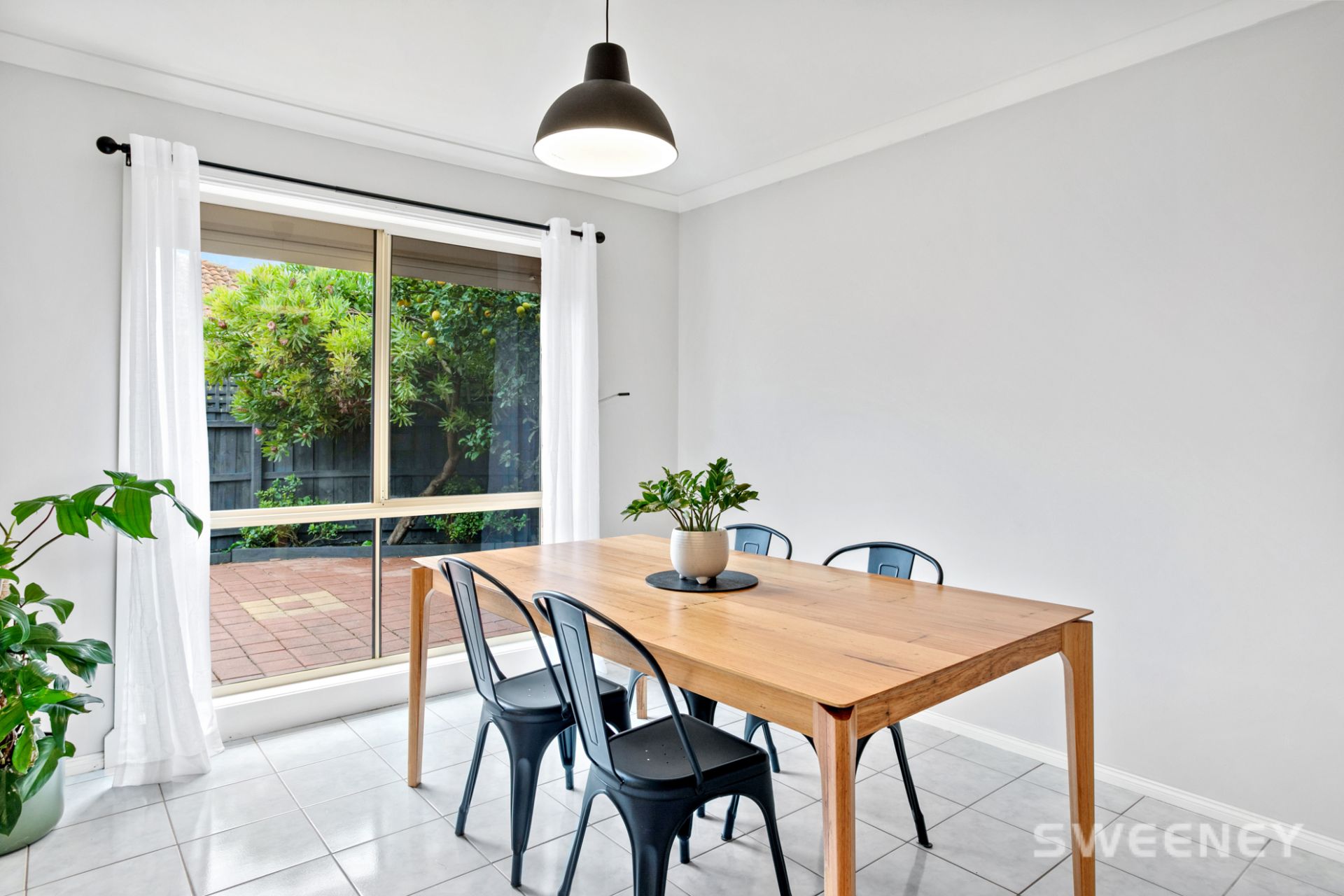 1/4-6 Hosken Street, Altona Meadows - Thumbnail 5