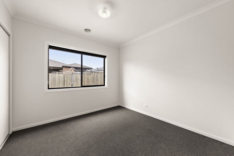 18 Hockley Avenue, Mickleham