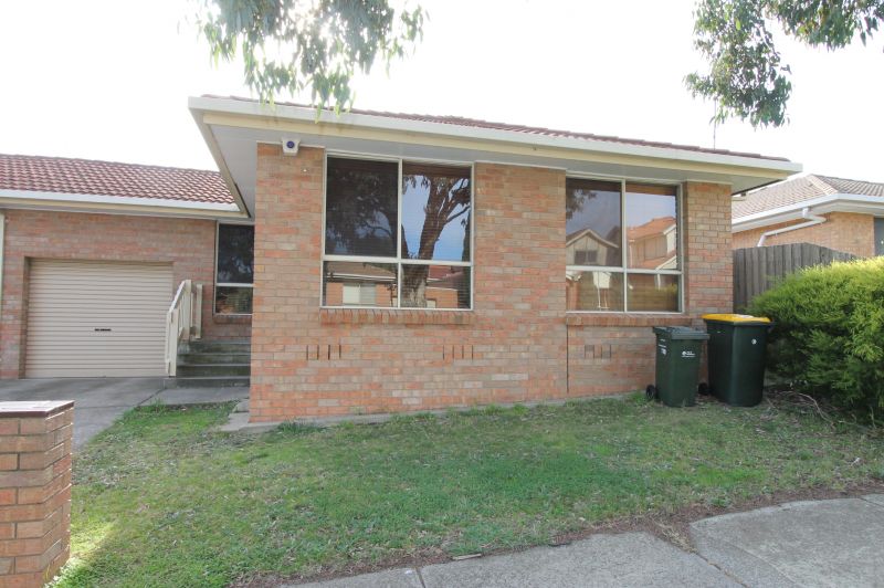 110 Woolnough Drive, Mill Park