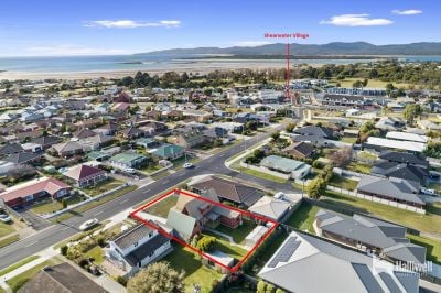 4
 
 
 
  
 
 
 1
 
 
 
  
 
 
 2
 
 
 
 
 
 
 
 24 Club Drive, Shearwater TAS 7307, Shearwater - Thumbnail 3