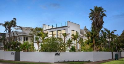 212 Beach Road, Black Rock
