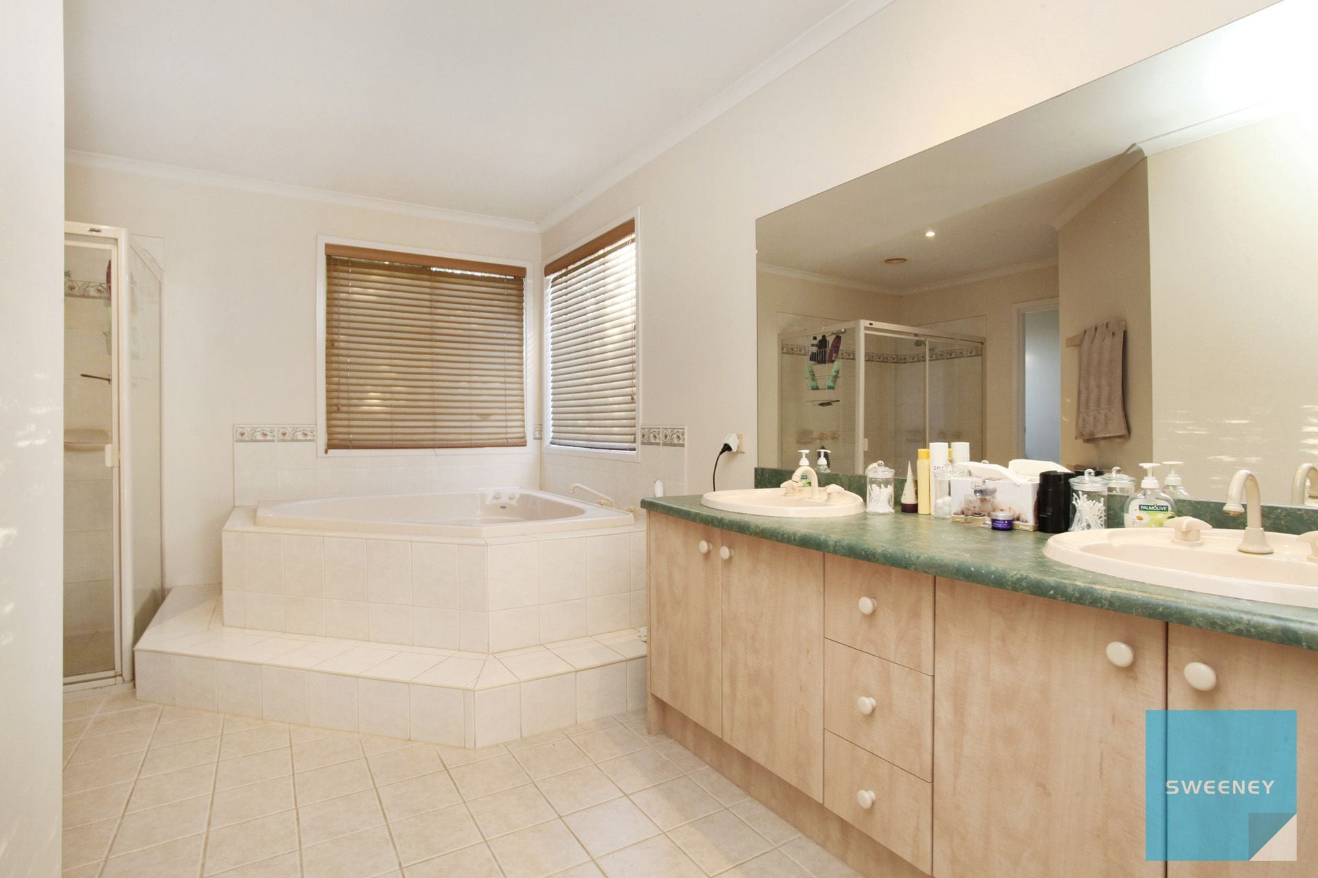 17 Cobblestone Green, Caroline Springs - Thumbnail 8