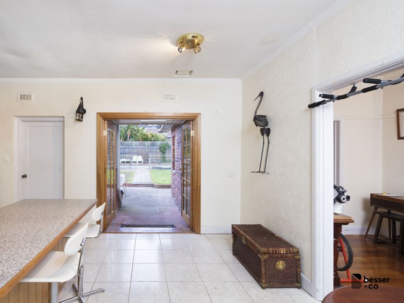24 Bokhara Road, Caulfield South - Thumbnail 7