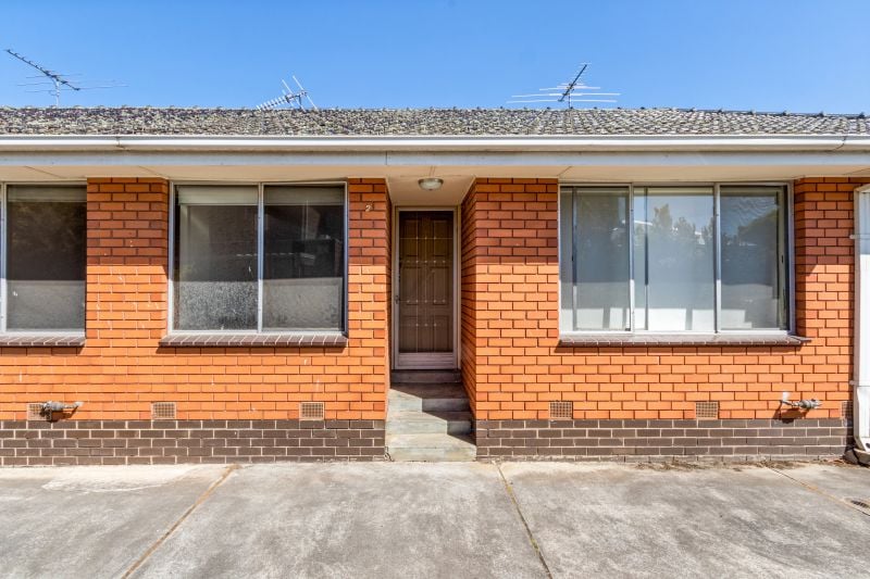 2/31 Clunes Street, Kingsbury