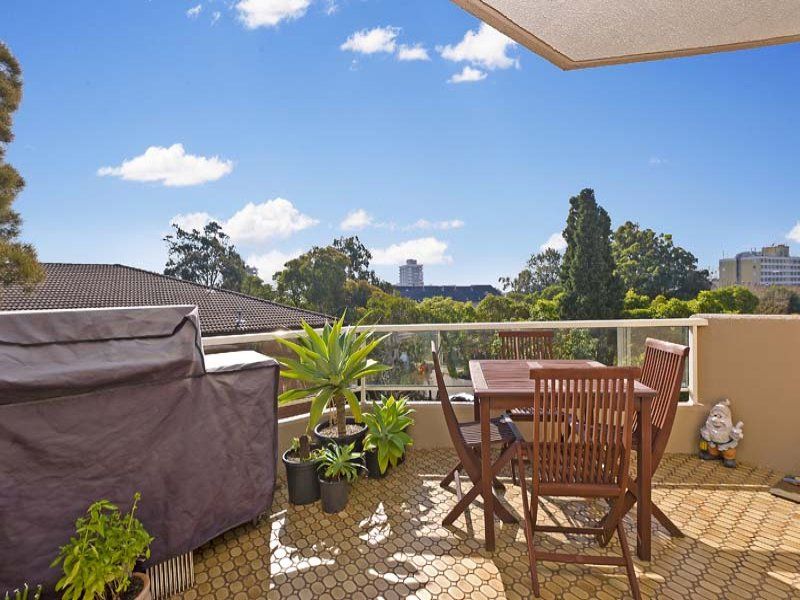 20/140 Holt Avenue CREMORNE NSW, Cremorne - Thumbnail 2