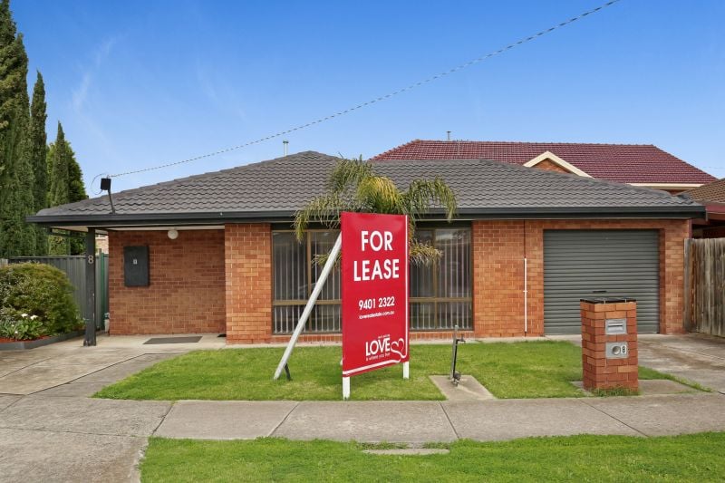 8 Ayers Court, Epping