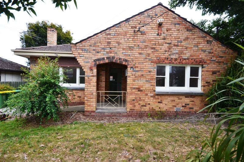 2 Dalgety Street, Preston