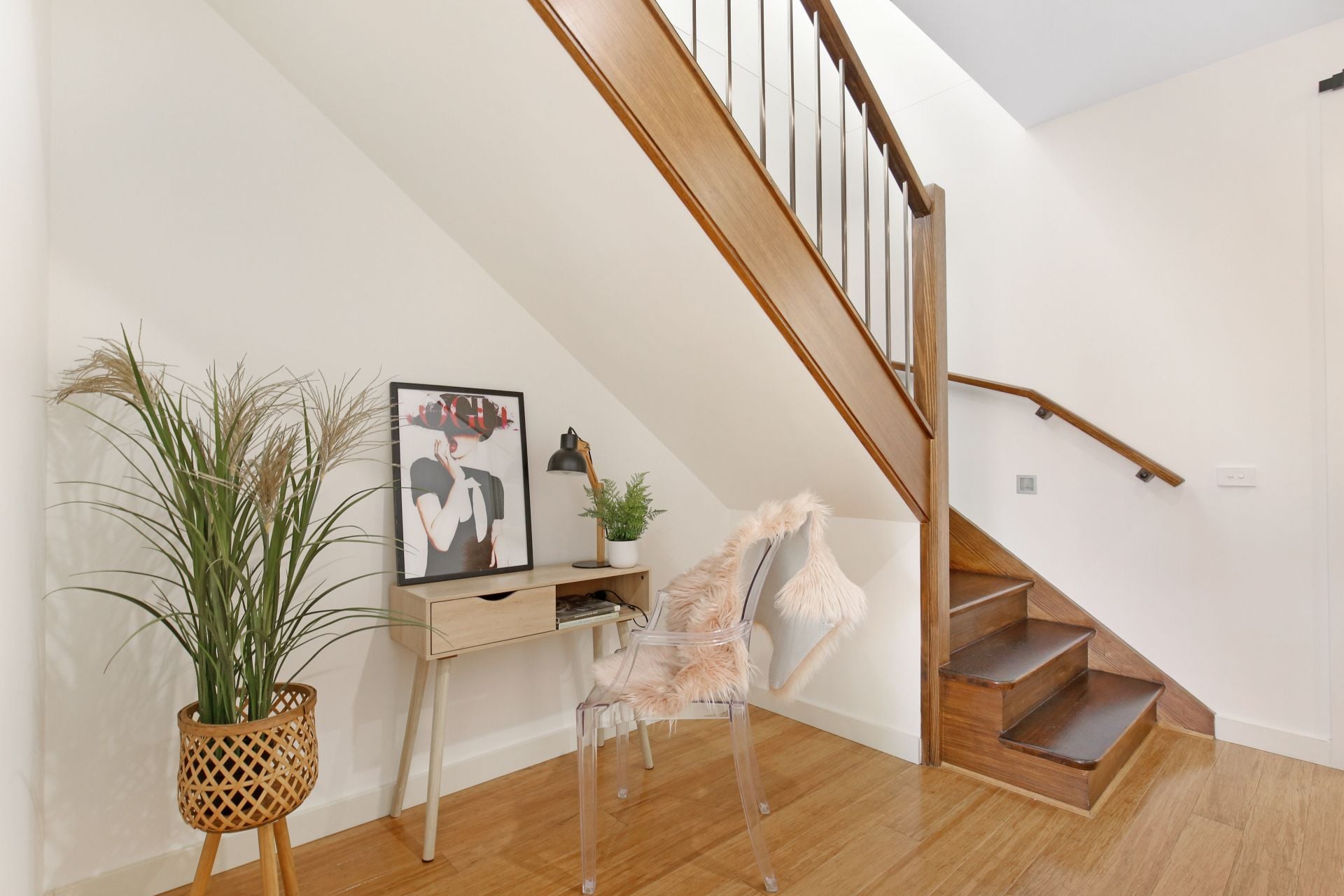 A Touch Of Contemporary Class
