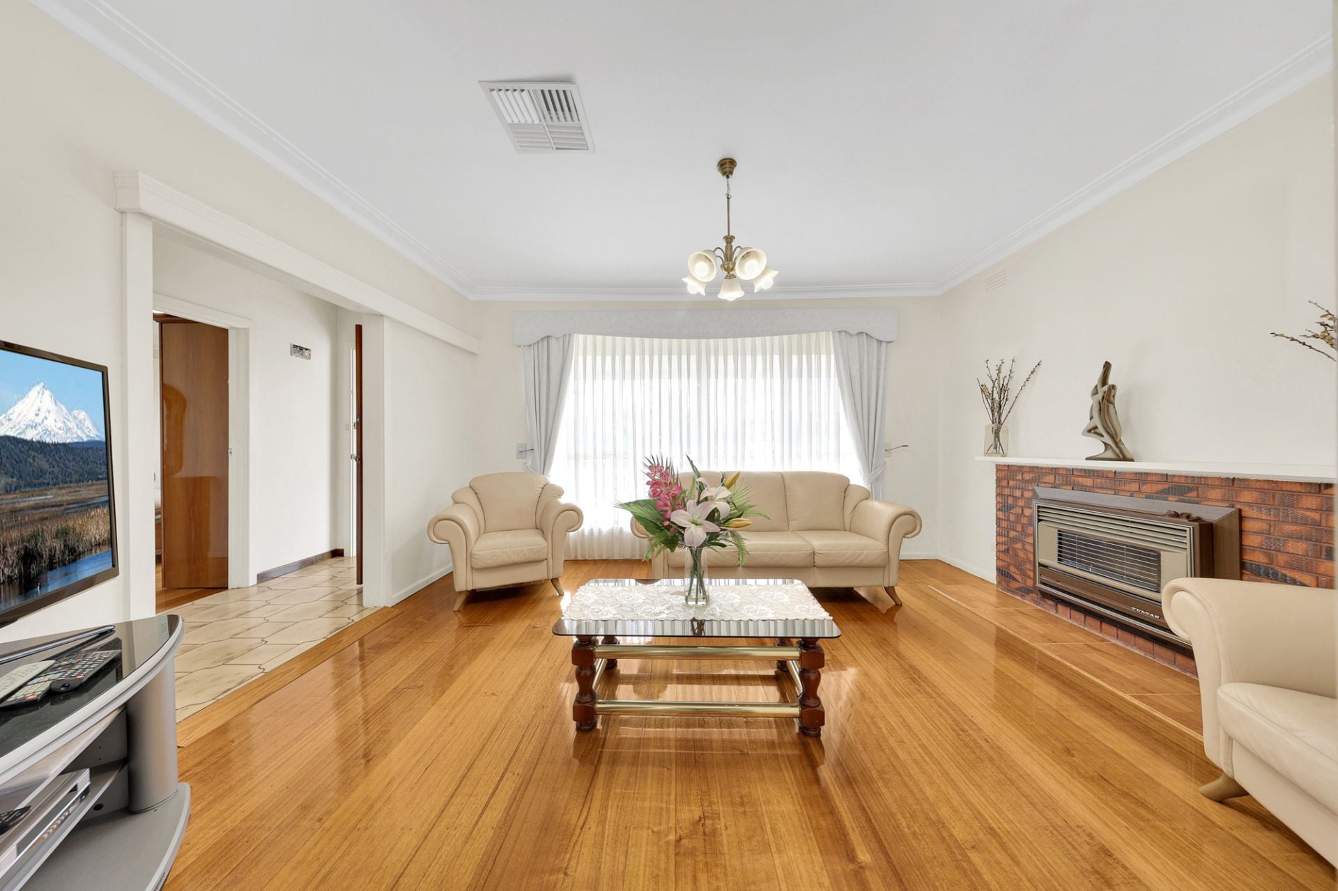 A Family Favorite – With Rumpus Room -

Auction This Saturday @ 2pm