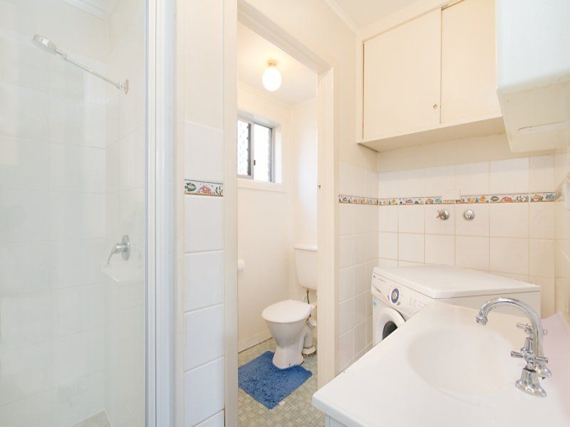 4/8 Tweed Street 'Hillside Lodge' COOLANGATTA QLD, 'Hillside Lodge' Coolangatta - Thumbnail 7