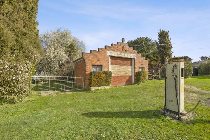 1390 Birregurra-Deans Marsh Road, Deans Marsh, VIC, Deans Marsh - Thumbnail 2