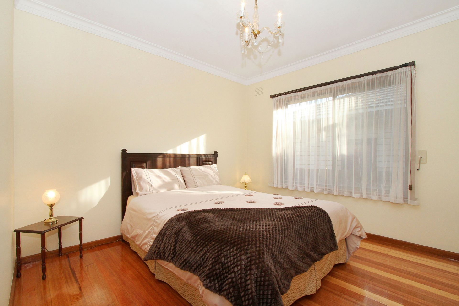 BEAUTIFULLY PRESENTED, METICULOUSLY MAINTAINED