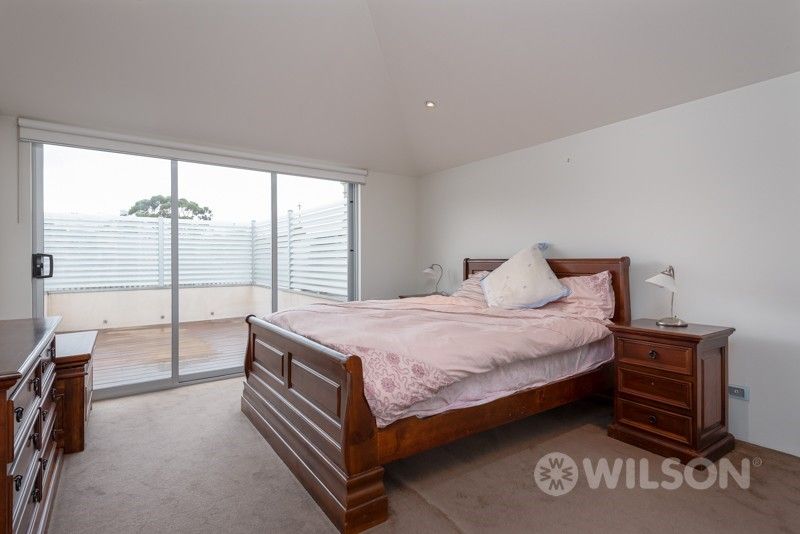 8 Reed Street, Albert Park