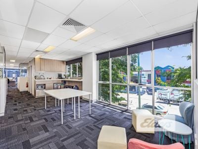 PRIME STRATA OFFICE ON MASSIVE 1,897M2 LAND PARCEL!