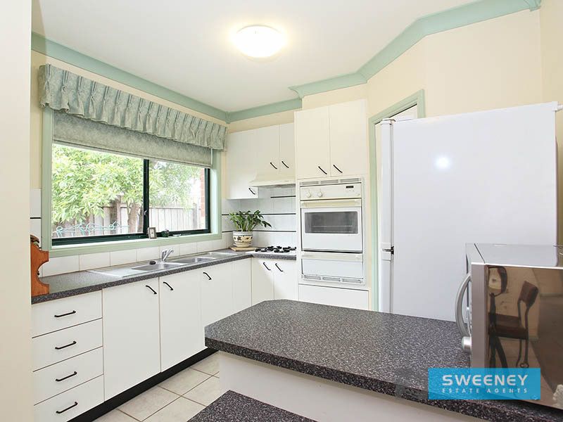 2/73 Merton Street, Altona Meadows - Thumbnail 3