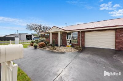 2/61 James Street, Latrobe, Latrobe - Thumbnail 2