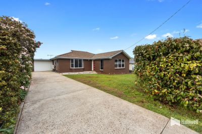 3
 
 
 
  
 
 
 1
 
 
 
  
 
 
 1
 
 
 
 
 
 
 
 17 Lovett Street, Devonport TAS 7310, Devonport - Thumbnail 2
