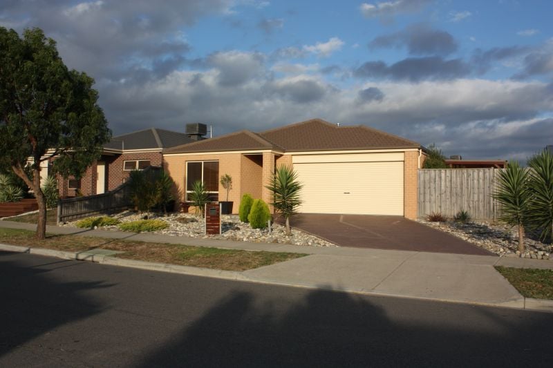 17 Fleetwood Drive, Doreen