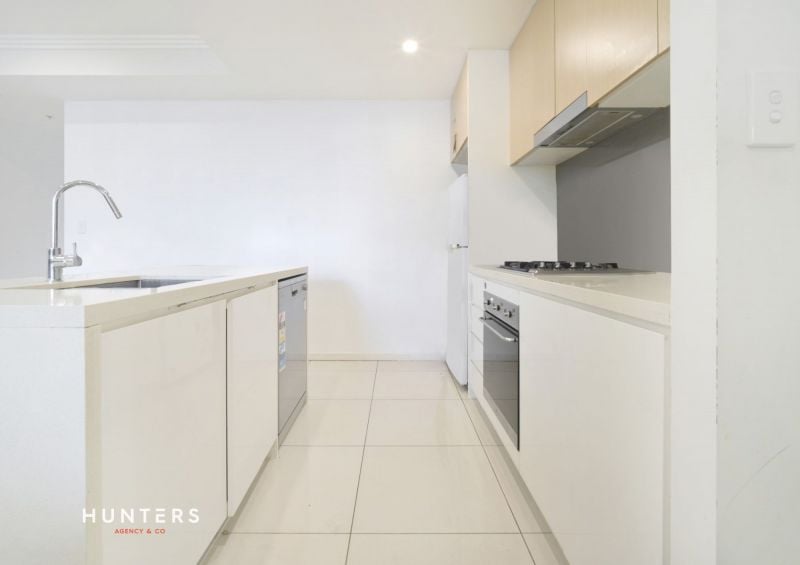 806/2 Lachlan Street, Liverpool