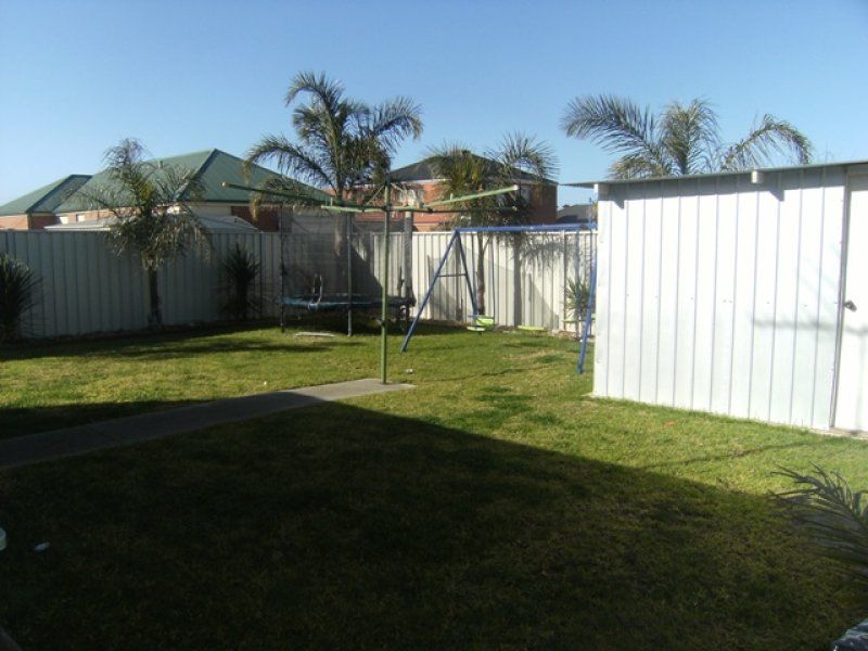 20 Lalor Court, Caroline Springs - Thumbnail 6