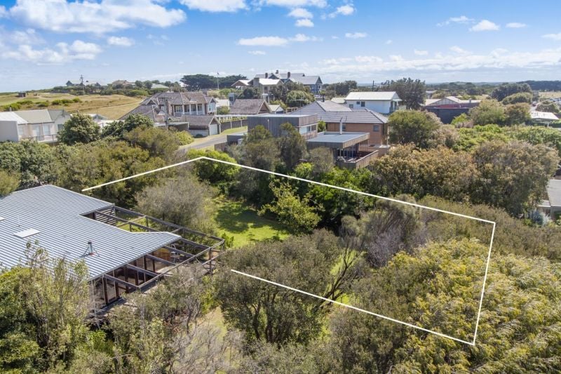 4 Bostock Avenue Barwon Heads VIC, Barwon Heads - Thumbnail 2