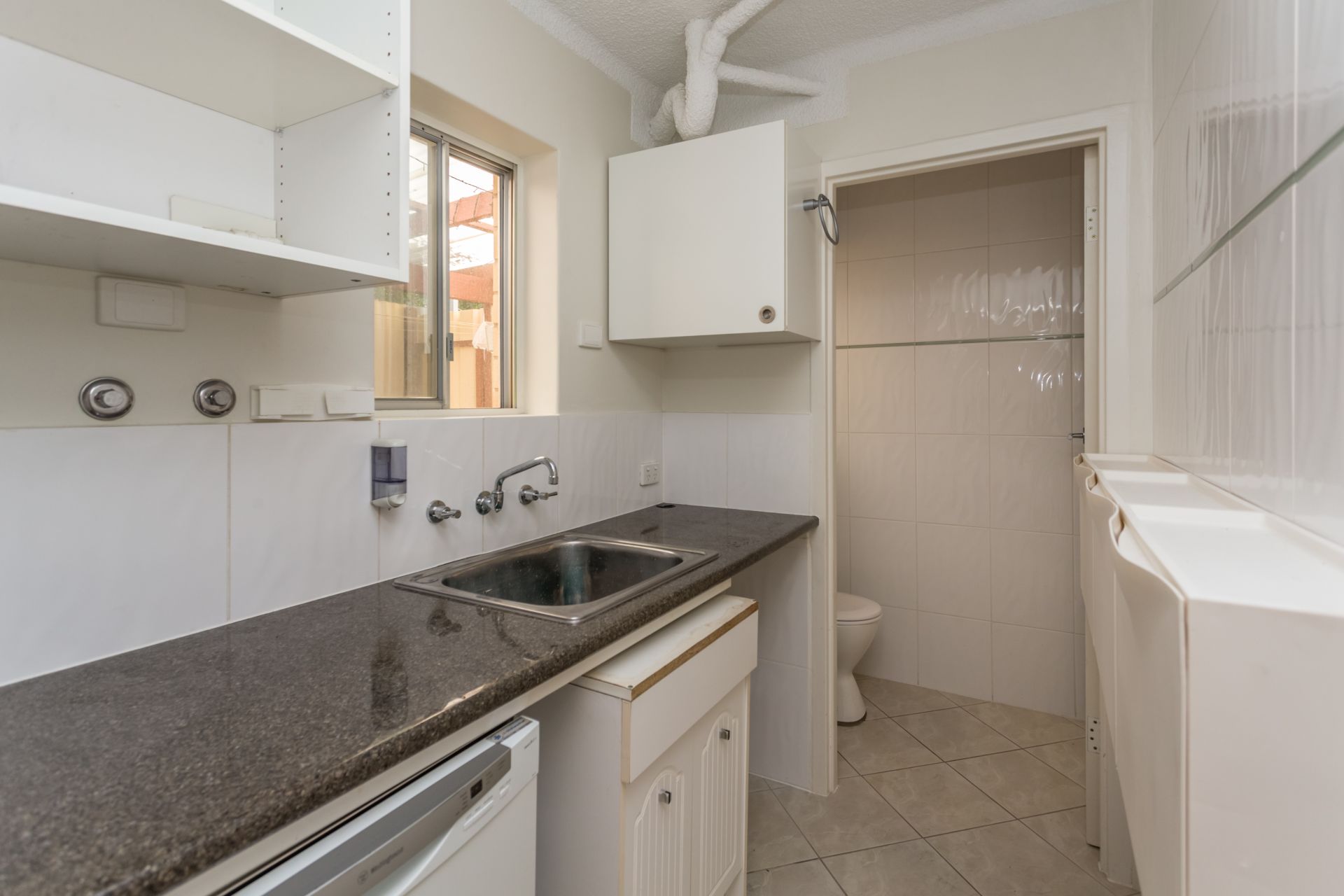 4/27 Wright Street, Henley Beach - Thumbnail 7