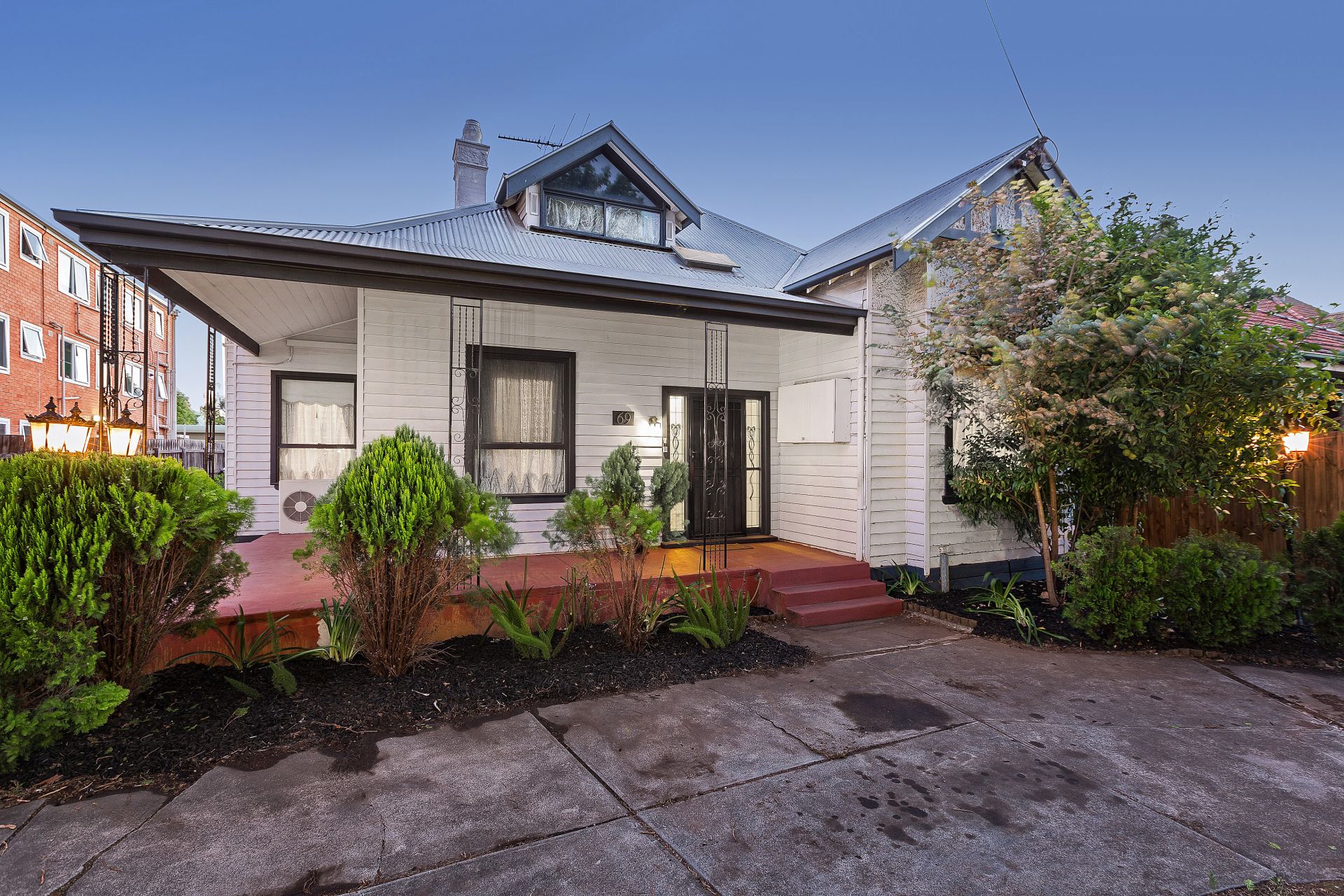 1/69 Ballarat Road, Footscray - Thumbnail 2