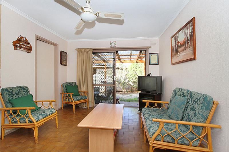 Character-Filled Classic ** INSPECTION WED 27TH AUGUST 4.00 - 4.15PM **