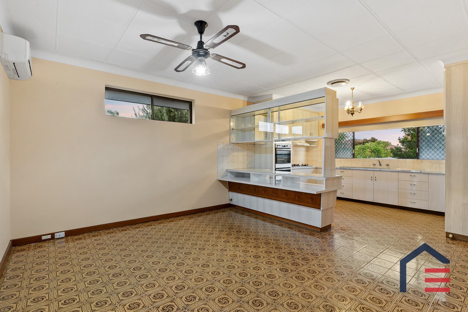 Real Estate For Sale 622 Morley Drive Morley , WA