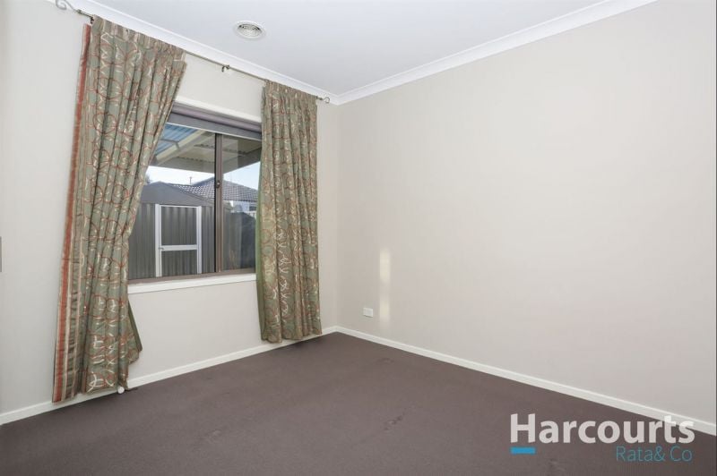 16 Bindaree Court, Mernda