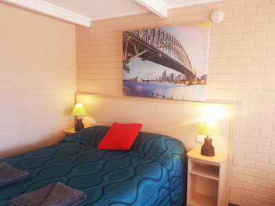 MOTEL FOR SALE – PROSPEROUS RURAL TOWN