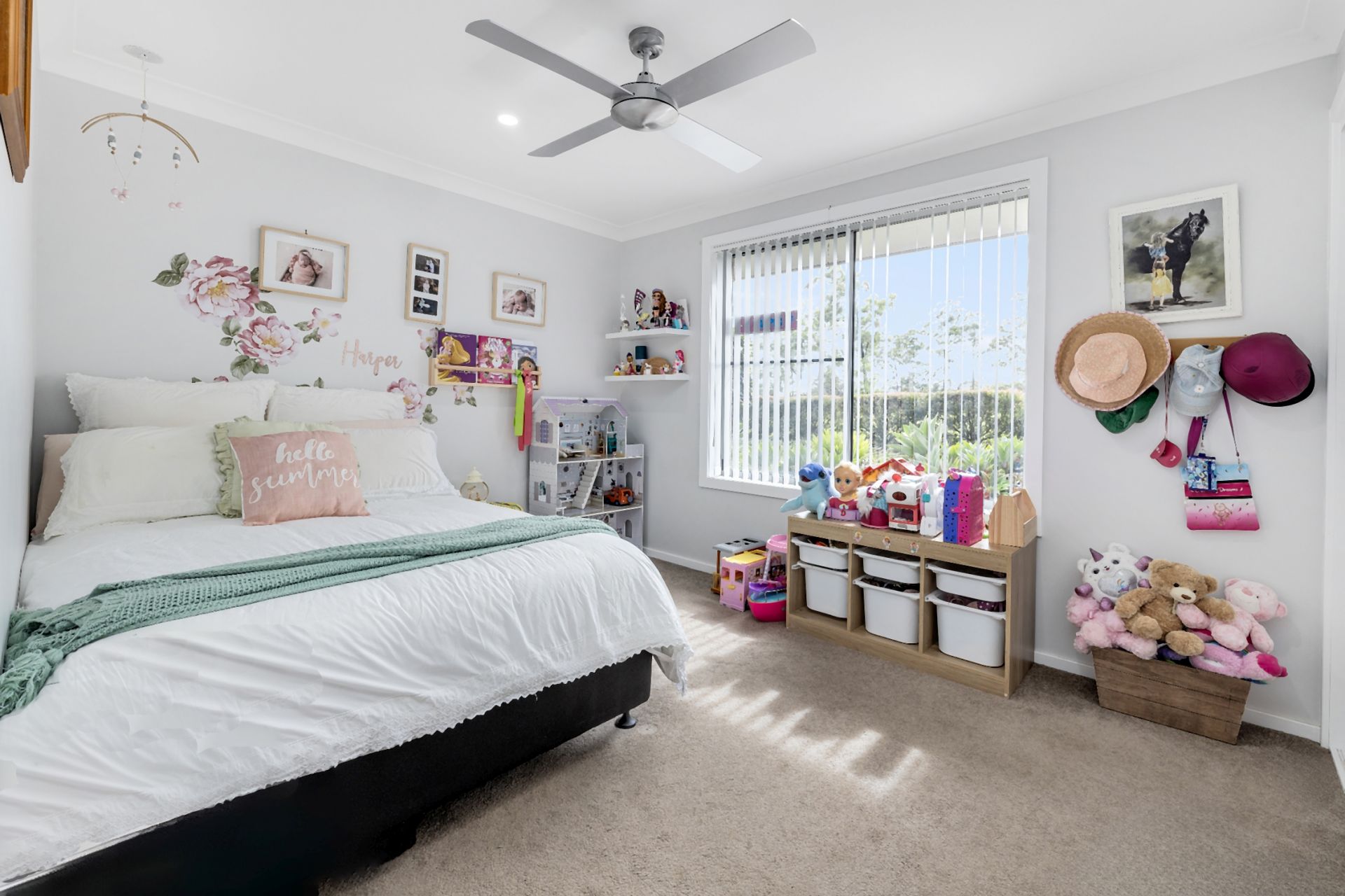 Real Estate For Sale 61 Waratah Drive Yarravel , NSW