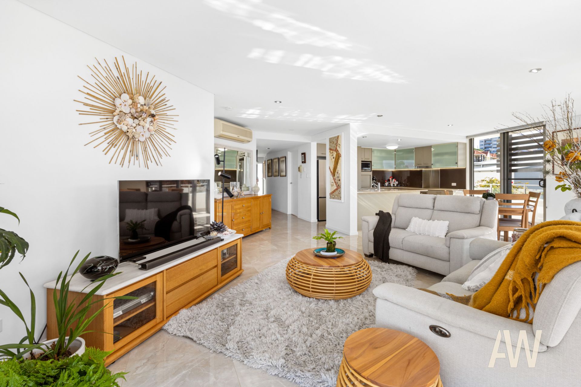 203/3 Arthur Street Kings Beach QLD, Kings Beach - Thumbnail 4