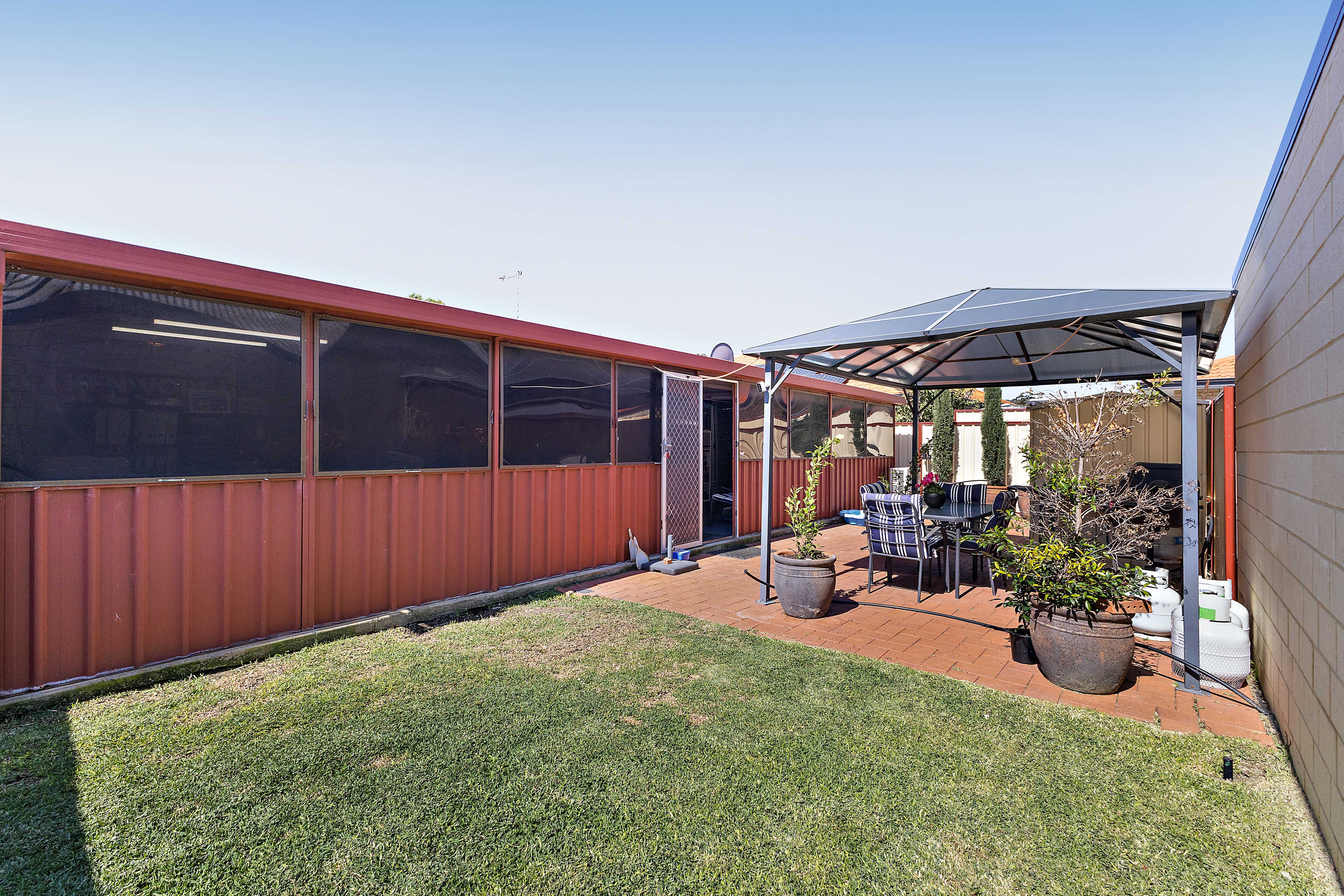 17A Clovertree Street, Maddington